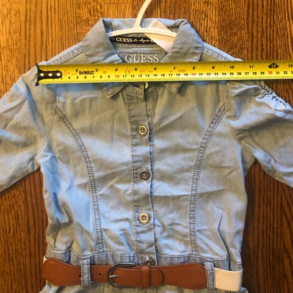 Guess Little Girl Belted Denim and Lace Dress size: 4 - Picture 14 of 15